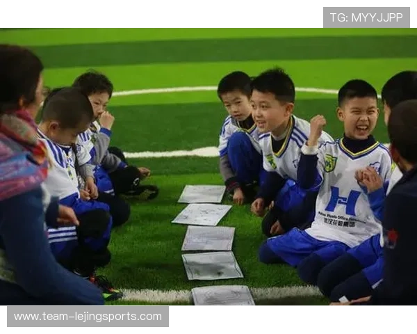 足球明星与你同在 英语学习轻松提高球场英语表达